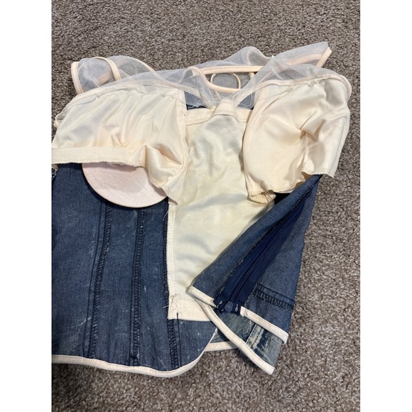 Love Culture Denim Corset Tank Top Womens Medium Blue Acid Wash Lace Up - Picture 3 of 3